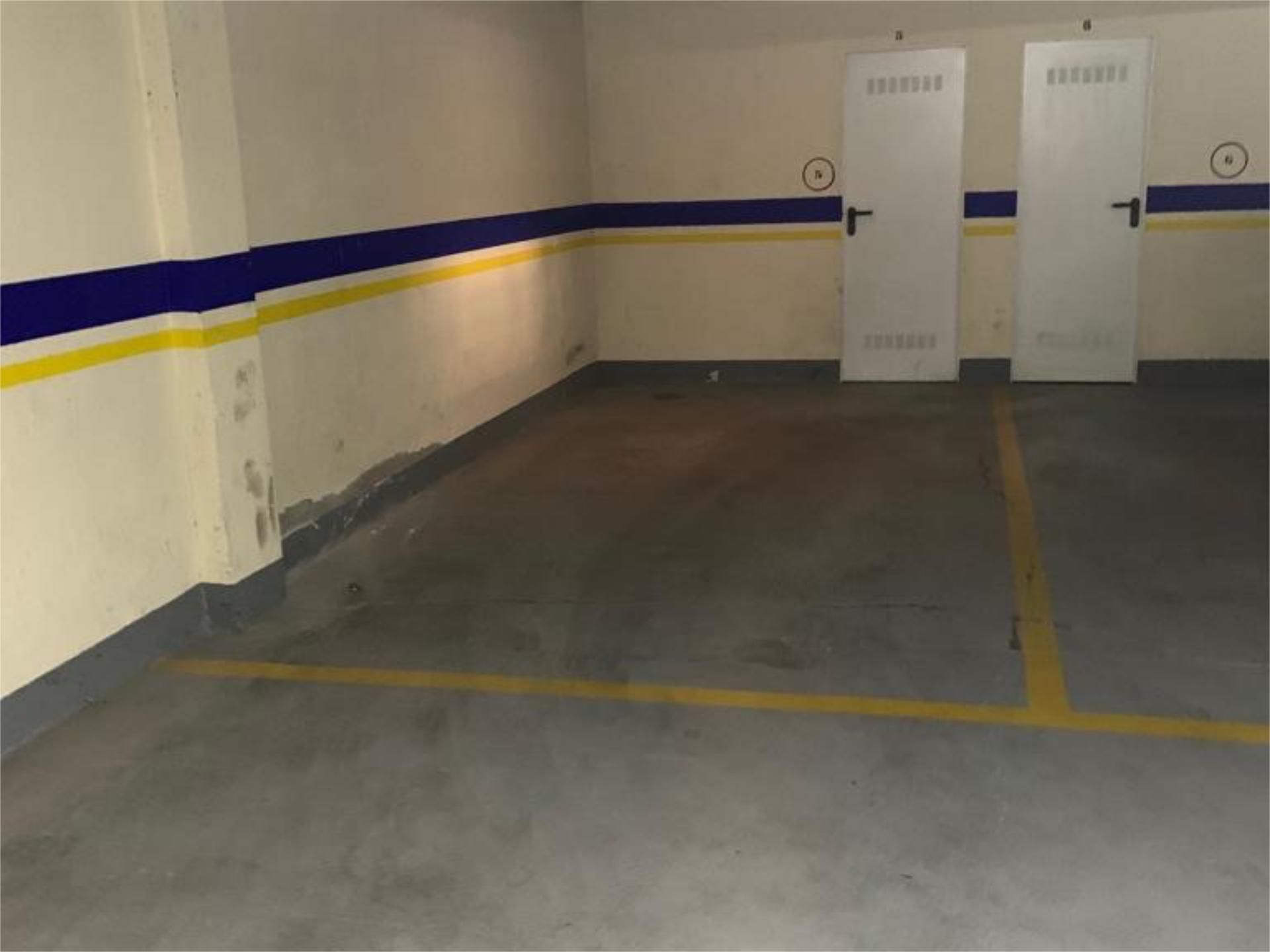 Parking of Flat to rent in Ávila Capital