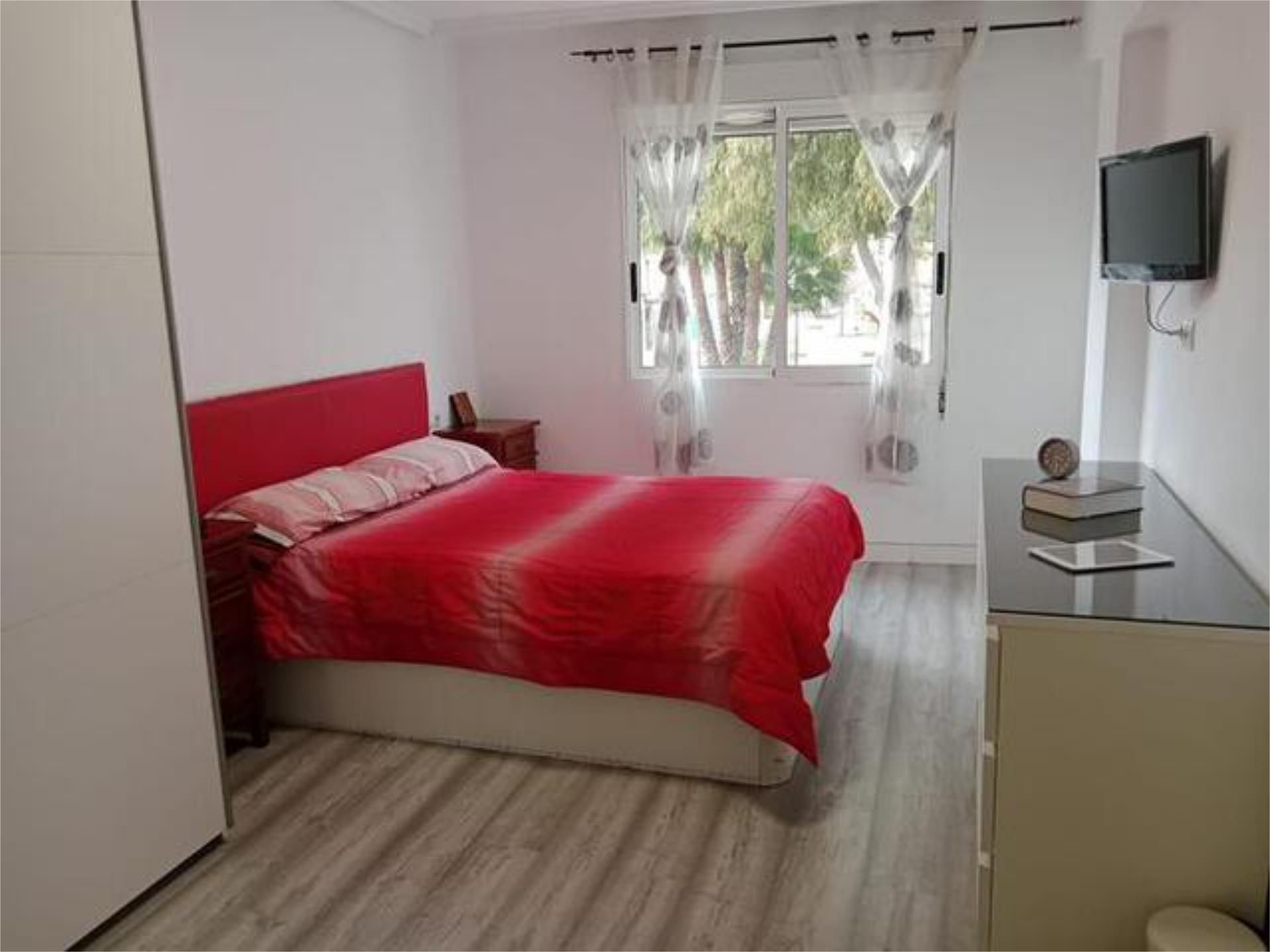 Bedroom of Flat to share in Albuixech
