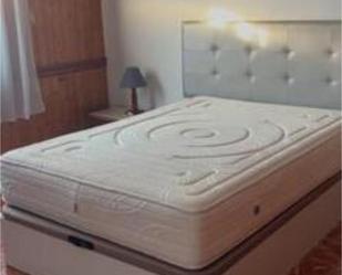 Bedroom of Flat to rent in  Jaén Capital  with Heating, Furnished and Pets allowed
