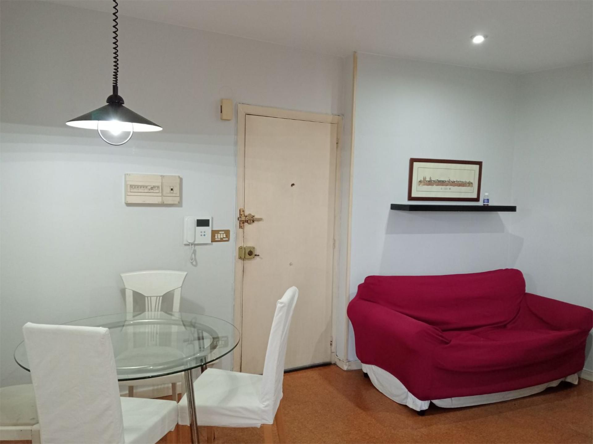 Apartament de lloguer en Lugo Capital amb Calefacció, Parquet i Moblat