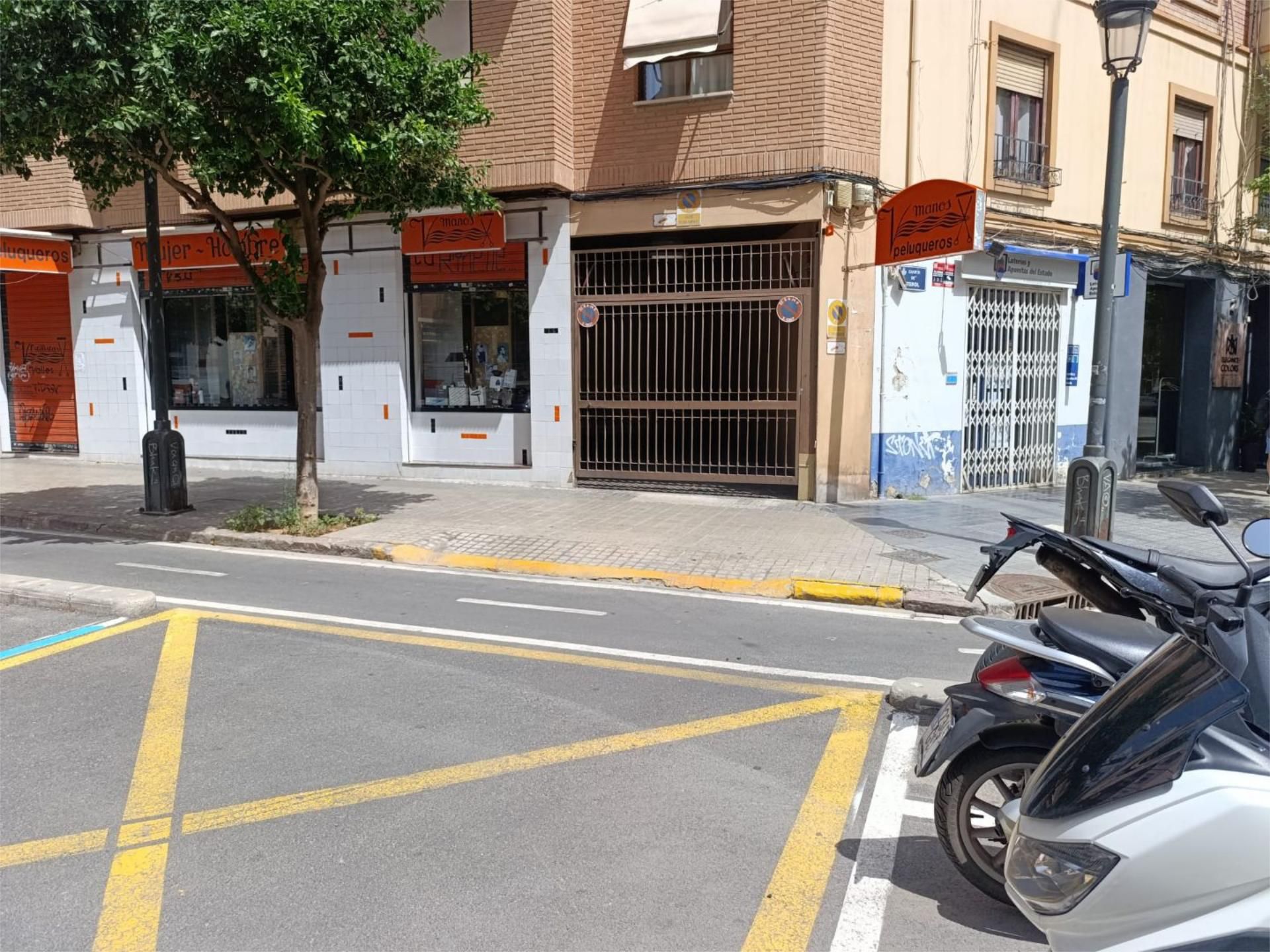 Vista exterior de Garatge de lloguer en  Valencia Capital