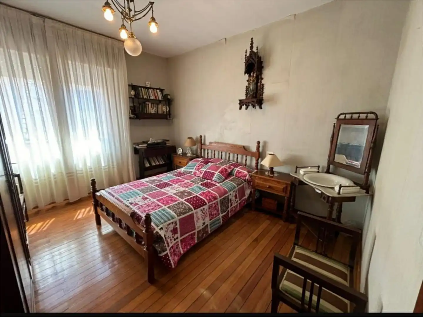 Wohnung zum Verkauf in Rúa Rafael Calleja, 39, A Pobra do Caramiñal Schlafzimmer von Wohnung zum Verkauf in A Pobra do Caramiñal mit Heizung, Privatgarten und Parkett