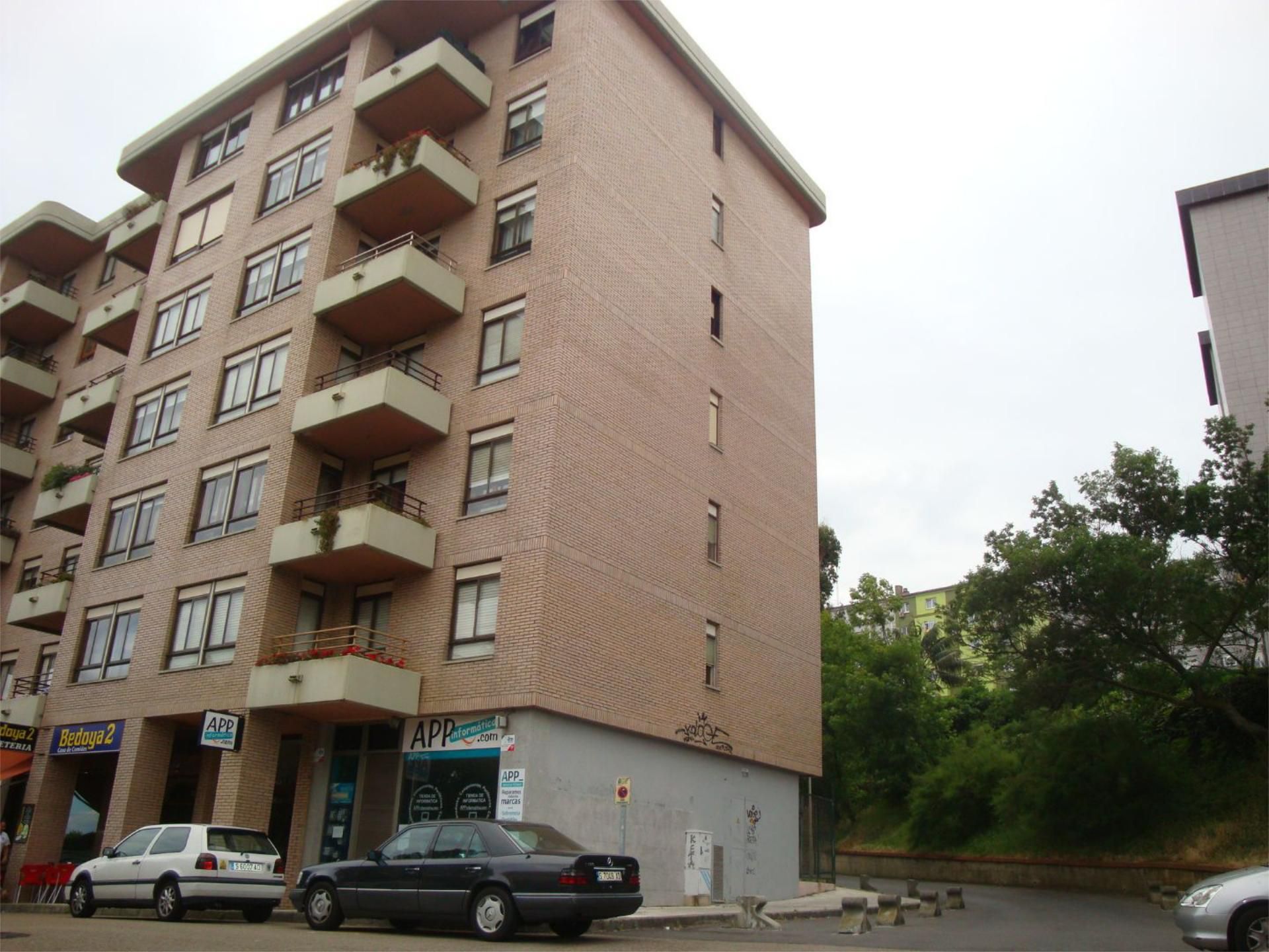 Vista exterior de Garatge de lloguer en Santander