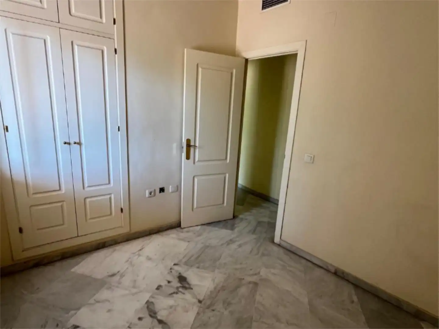 Flat for sale in Avenida Alcalde Jesús Mantaras, 6, Chapín - Campus Universitario - Navinco Bedroom of Flat for sale in Jerez de la Frontera with Air Conditioner, Private garden and Terrace