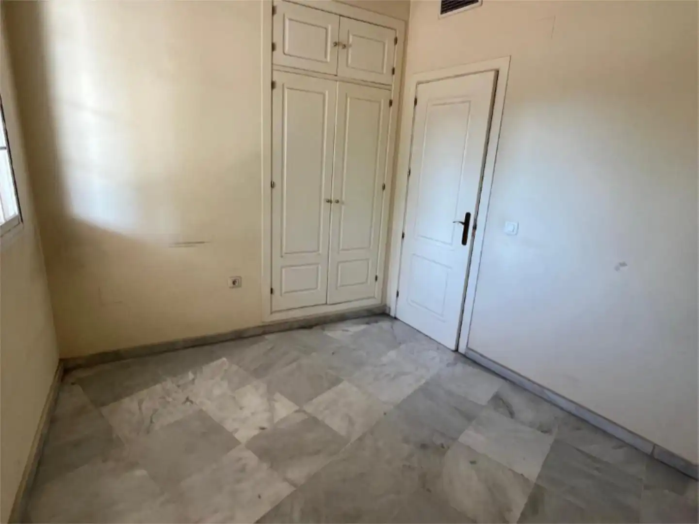 Flat for sale in Avenida Alcalde Jesús Mantaras, 6, Chapín - Campus Universitario - Navinco Bedroom of Flat for sale in Jerez de la Frontera with Air Conditioner, Private garden and Terrace