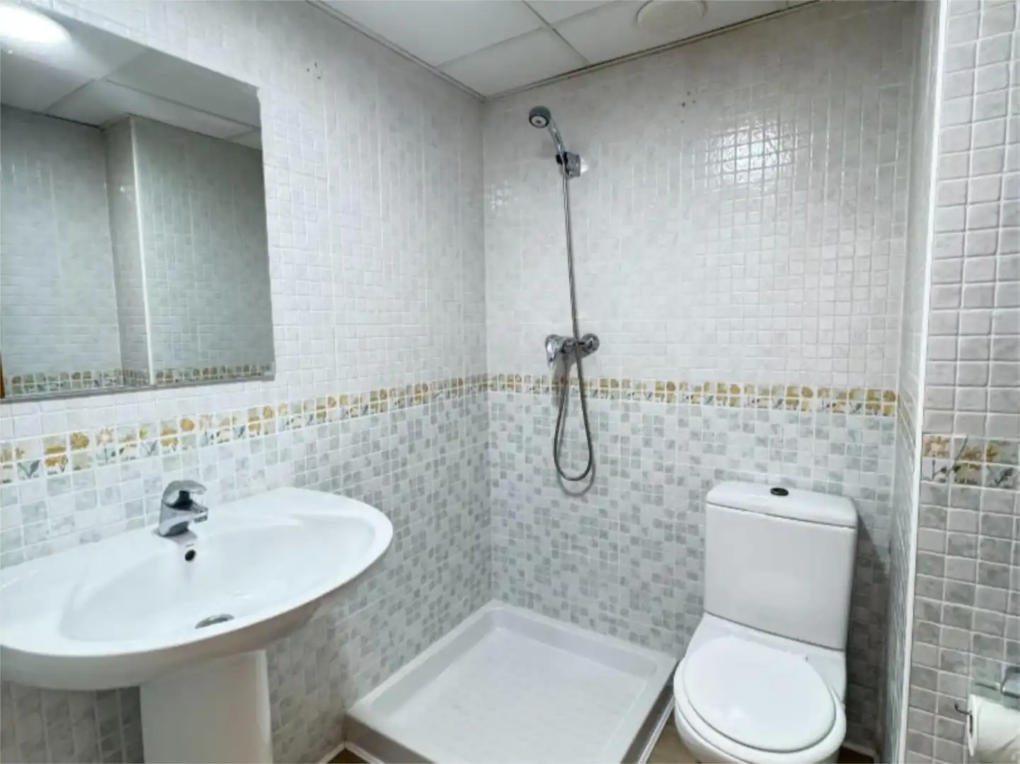 Wohnung zum Verkauf in Avinguda de Gandia, 41, La Pedrera - Vessanes Badezimmer von Wohnung zum Verkauf in Dénia mit Privatgarten, Parkett und Terrasse
