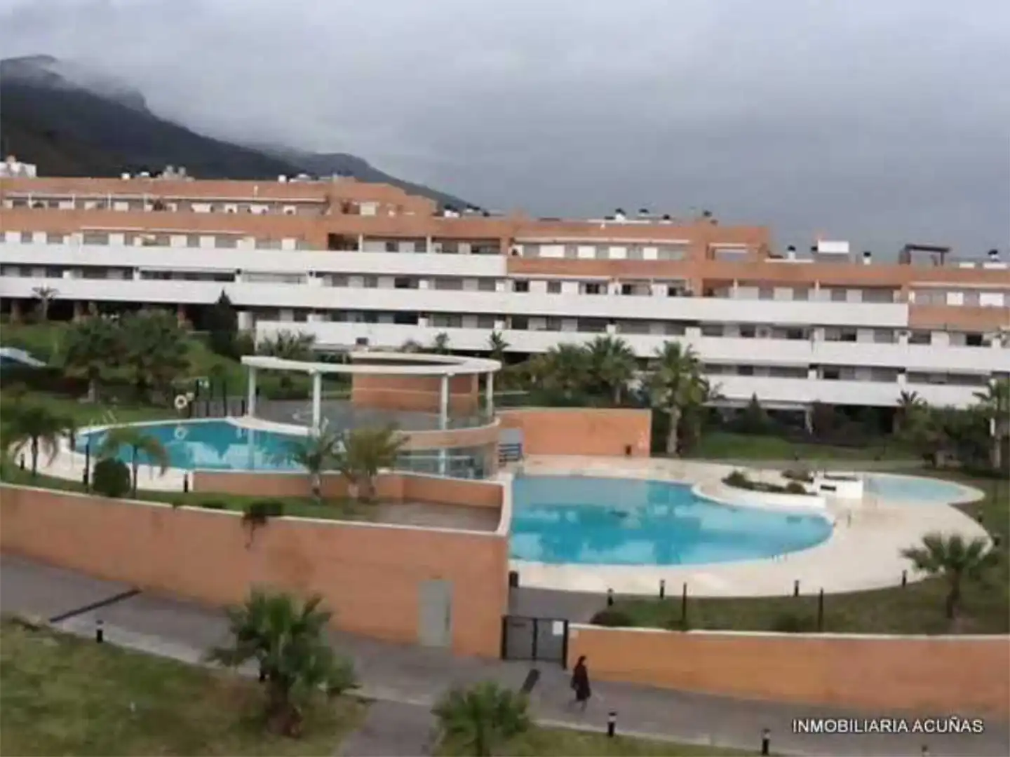 Piso en venta en Calle Frutos Herranz, 4, El Pinillo Vista exterior de Piso en venta en Torremolinos con Aire acondicionado, Calefacción y Jardín privado