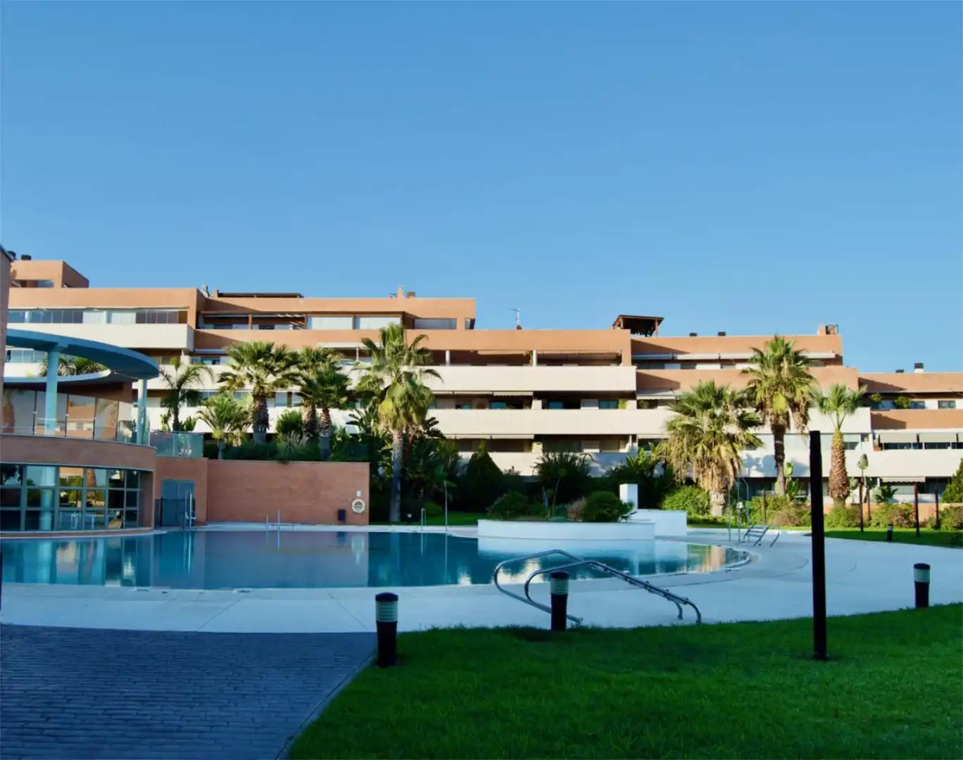 Piso en venta en Calle Frutos Herranz, 4, El Pinillo Piscina de Piso en venta en Torremolinos con Aire acondicionado, Calefacción y Jardín privado