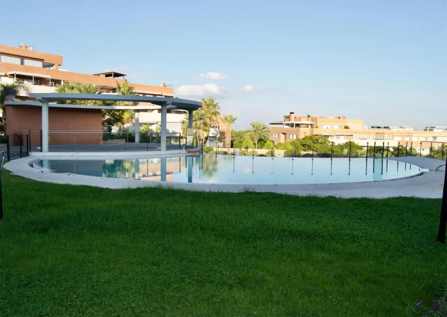 Piso en venta en Calle Frutos Herranz, 4, El Pinillo Piscina de Piso en venta en Torremolinos con Aire acondicionado, Calefacción y Jardín privado