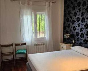 Bedroom of Flat to rent in Candeleda  with Heating and Furnished