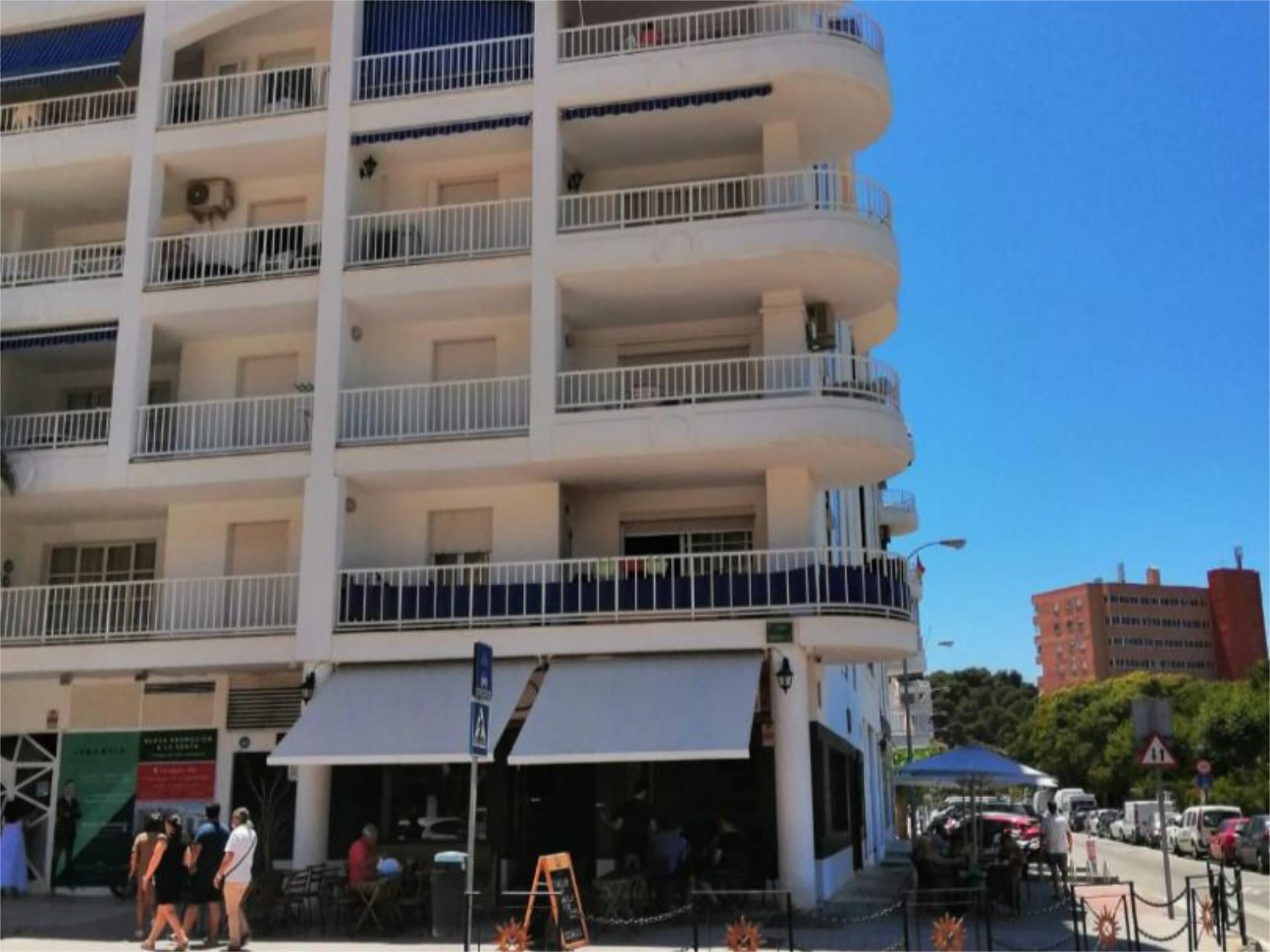 Flat for sale in Fuengirola  with Terrace and Swimming Pool