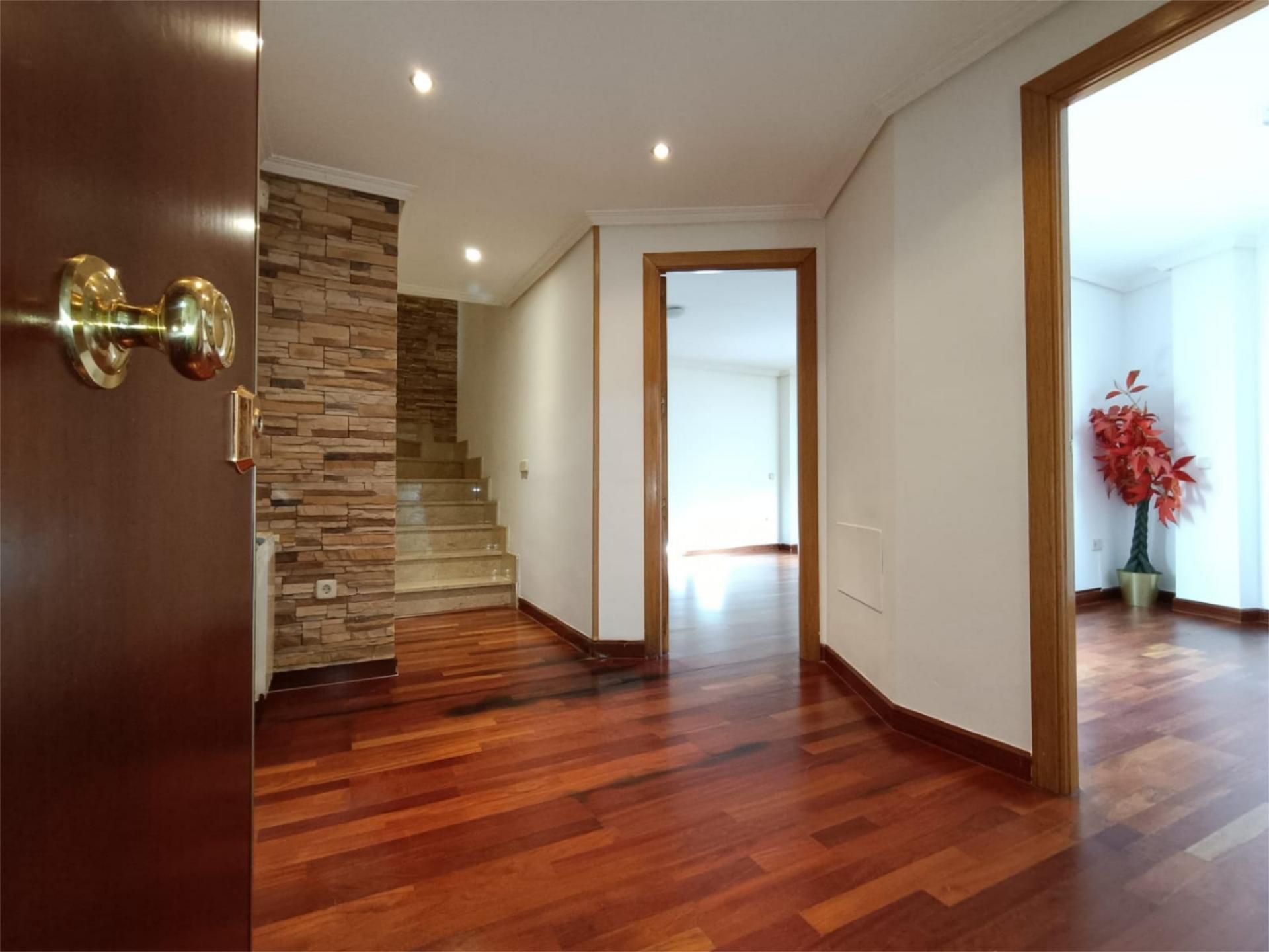 Flat for sale in Valdeolmos-Alalpardo  with Air Conditioner, Heating and Parquet flooring