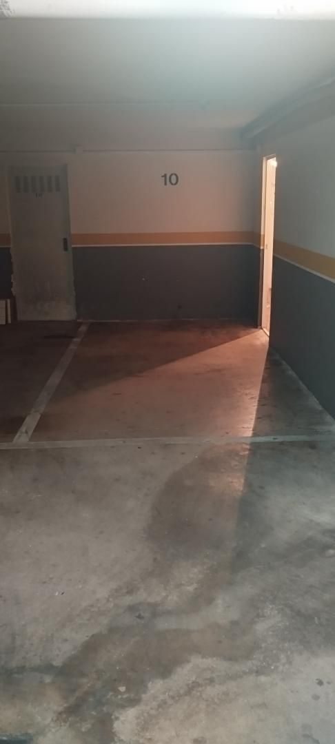 Aparcament de Garatge de lloguer en Cáceres Capital