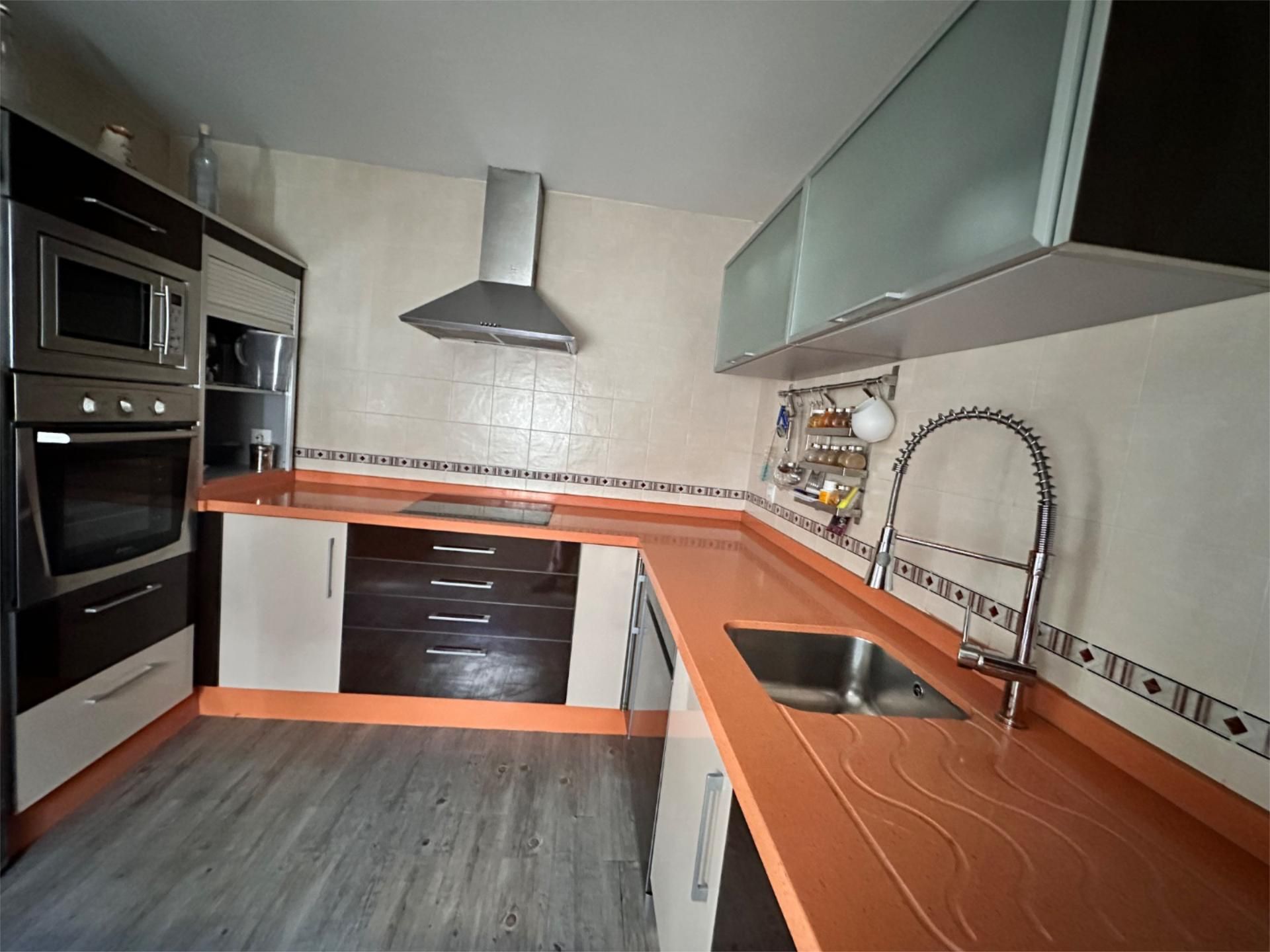 Kitchen of Flat to rent in Jerez de la Frontera  with Air Conditioner, Furnished and Community parking