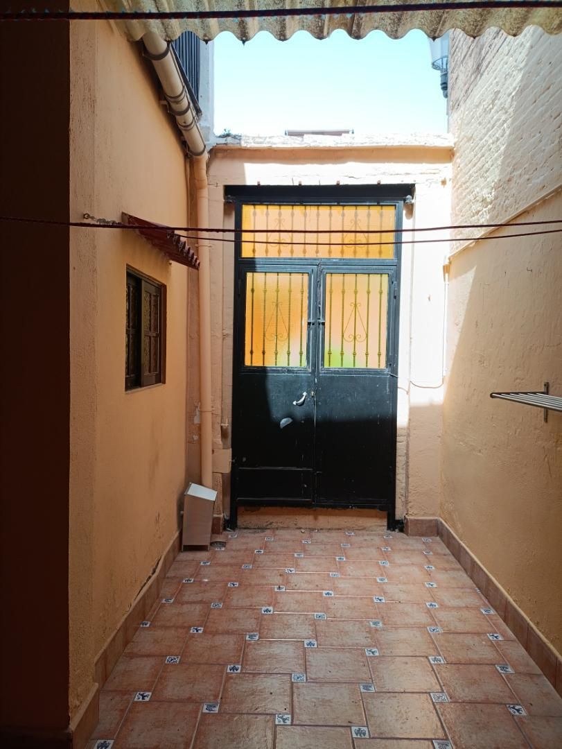 Planta baja for sale in  Valencia Capital  with Storage room
