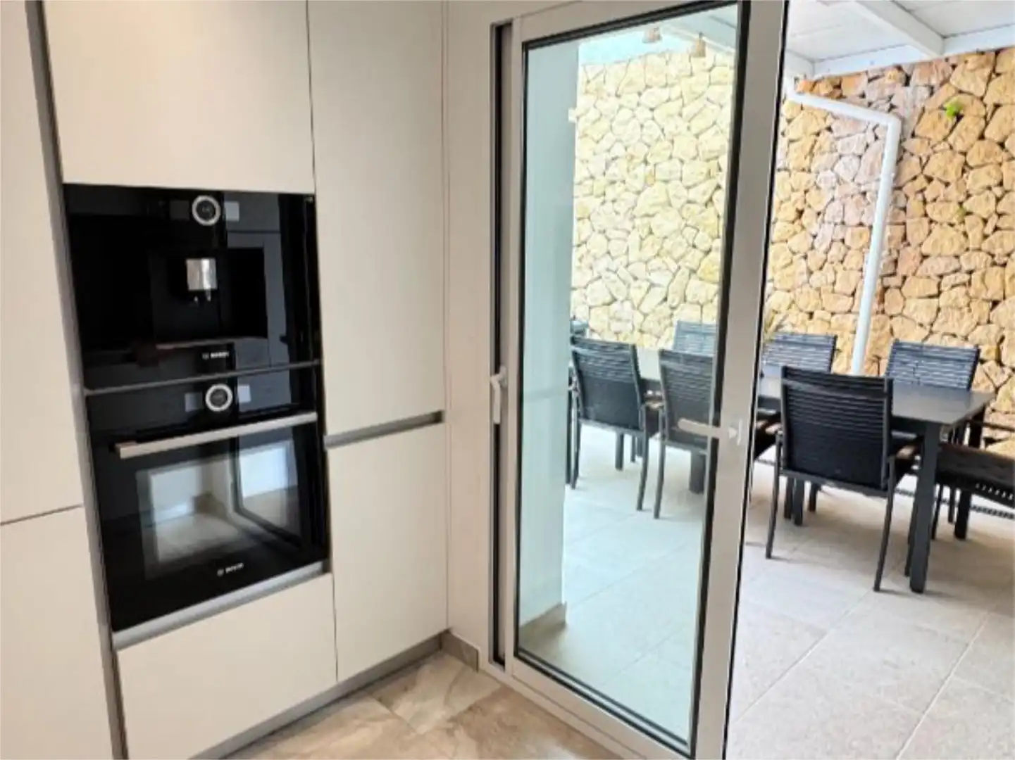 Dúplex en venta en Calle Dinamarca, 60, Altea Hills Cocina de Dúplex en venta en Altea con Aire acondicionado, Calefacción y Jardín privado