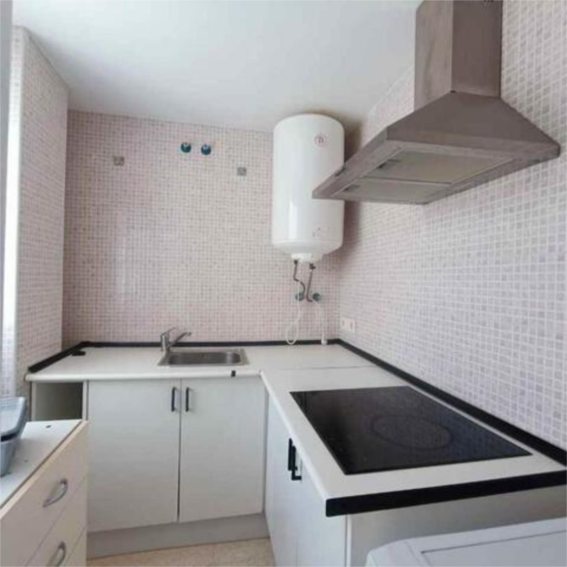 Kitchen of Flat to rent in Sanlúcar la Mayor