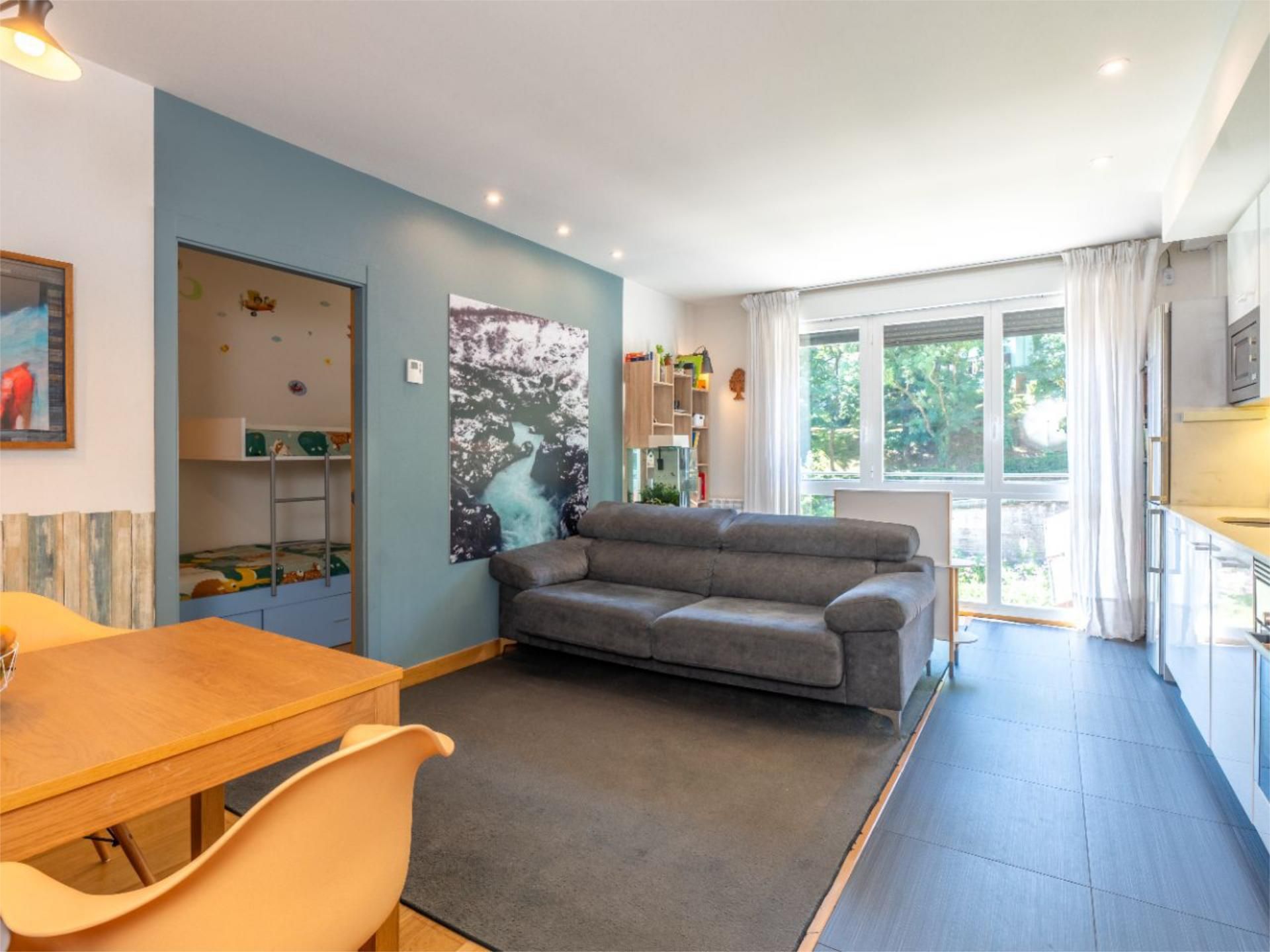Living room of Flat for sale in Donostia - San Sebastián 