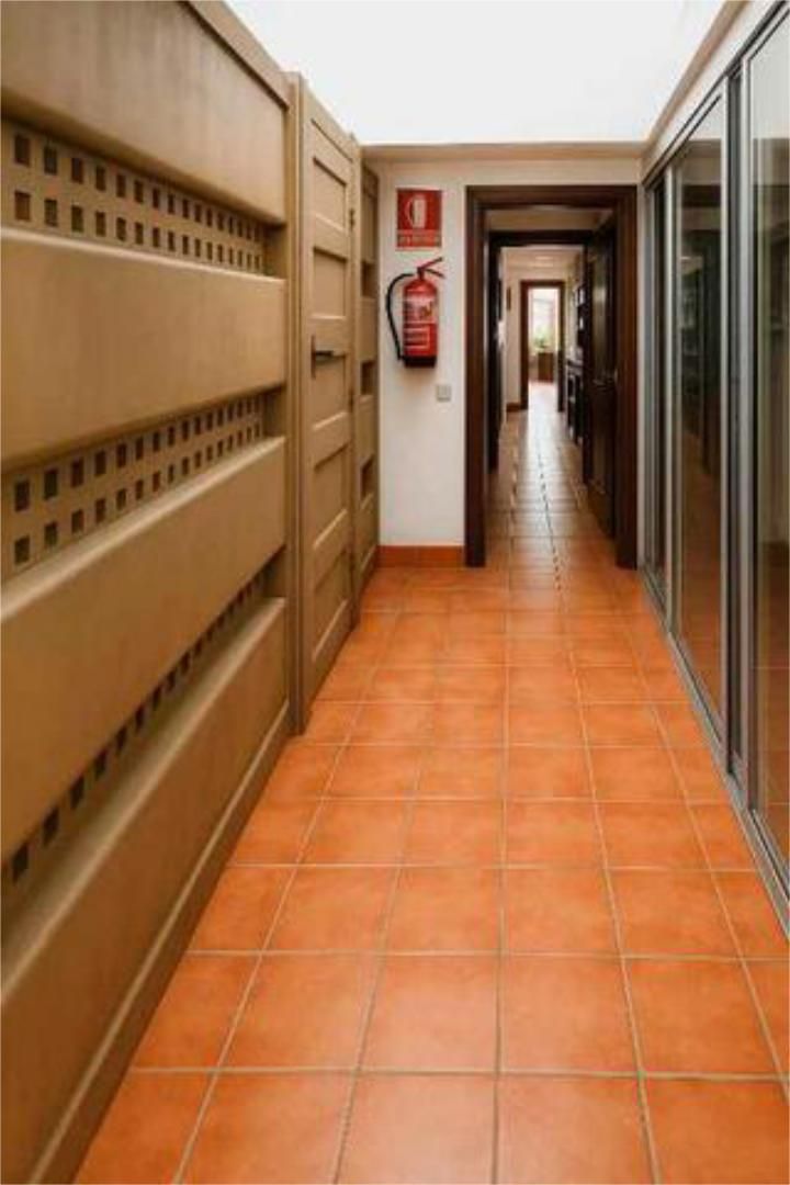 Box room to rent in Sant Boi de Llobregat