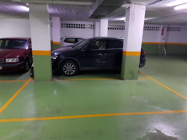 Garaje en Venta en Calle Madres Capuchinas, 1 en Centro