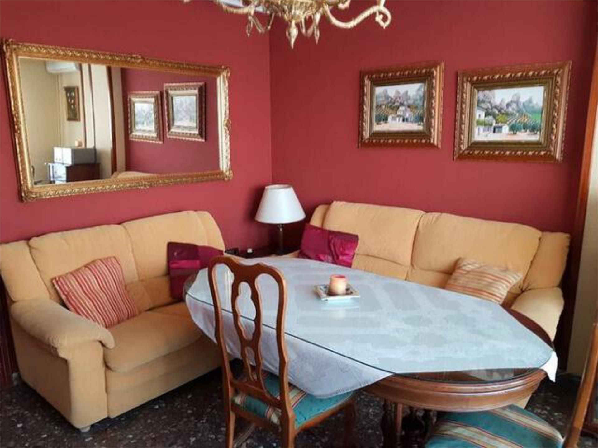 Dining room of Flat to rent in  Jaén Capital  with Heating, Terrace and Furnished
