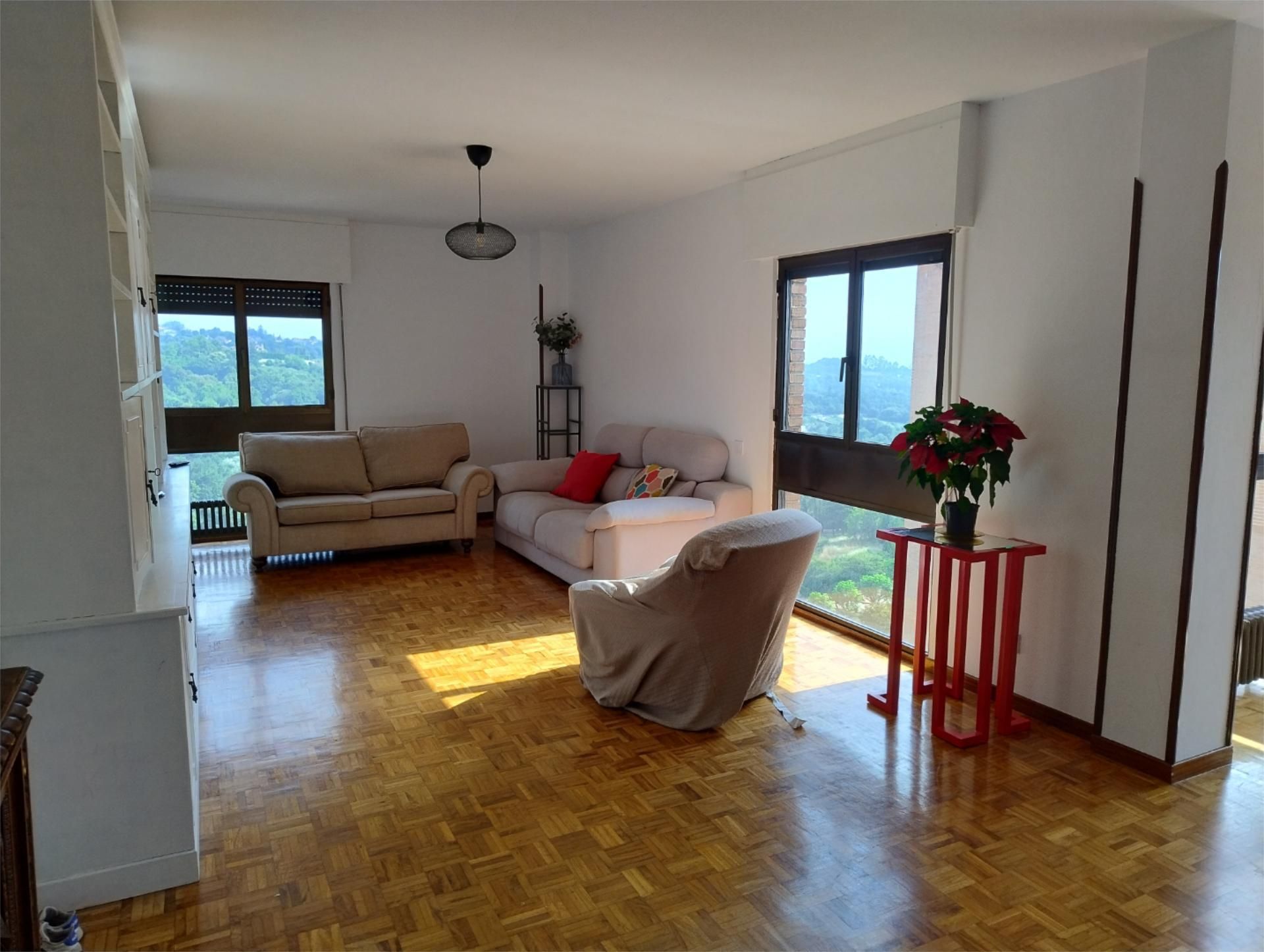 Living room of Flat to rent in Oviedo   with Heating, Furnished and Oven