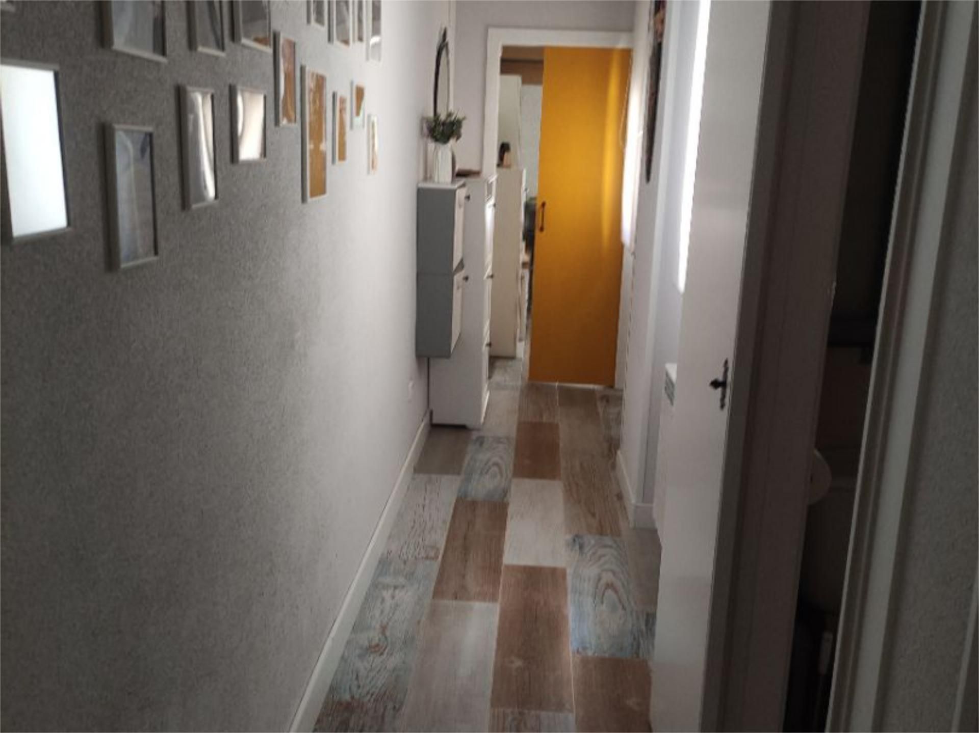 Flat for sale in  Toledo Capital  with Air Conditioner and Heating