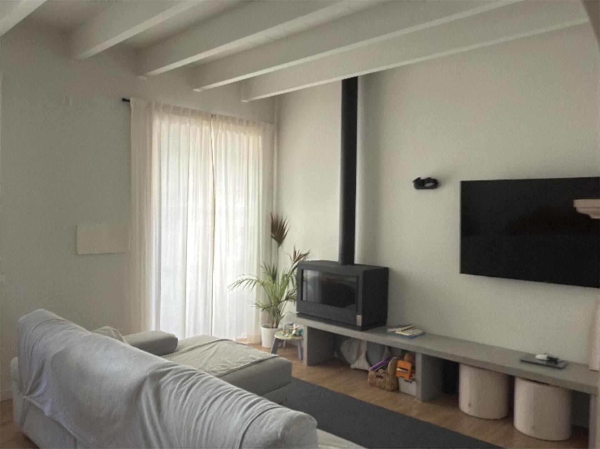 Sala d'estar de Dúplex en venda en Sa Pobla amb Aire condicionat i Terrassa