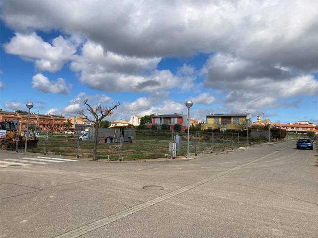 Terreno residencial en Venta en Carrer Enric Granados, 14 en Torre-serona