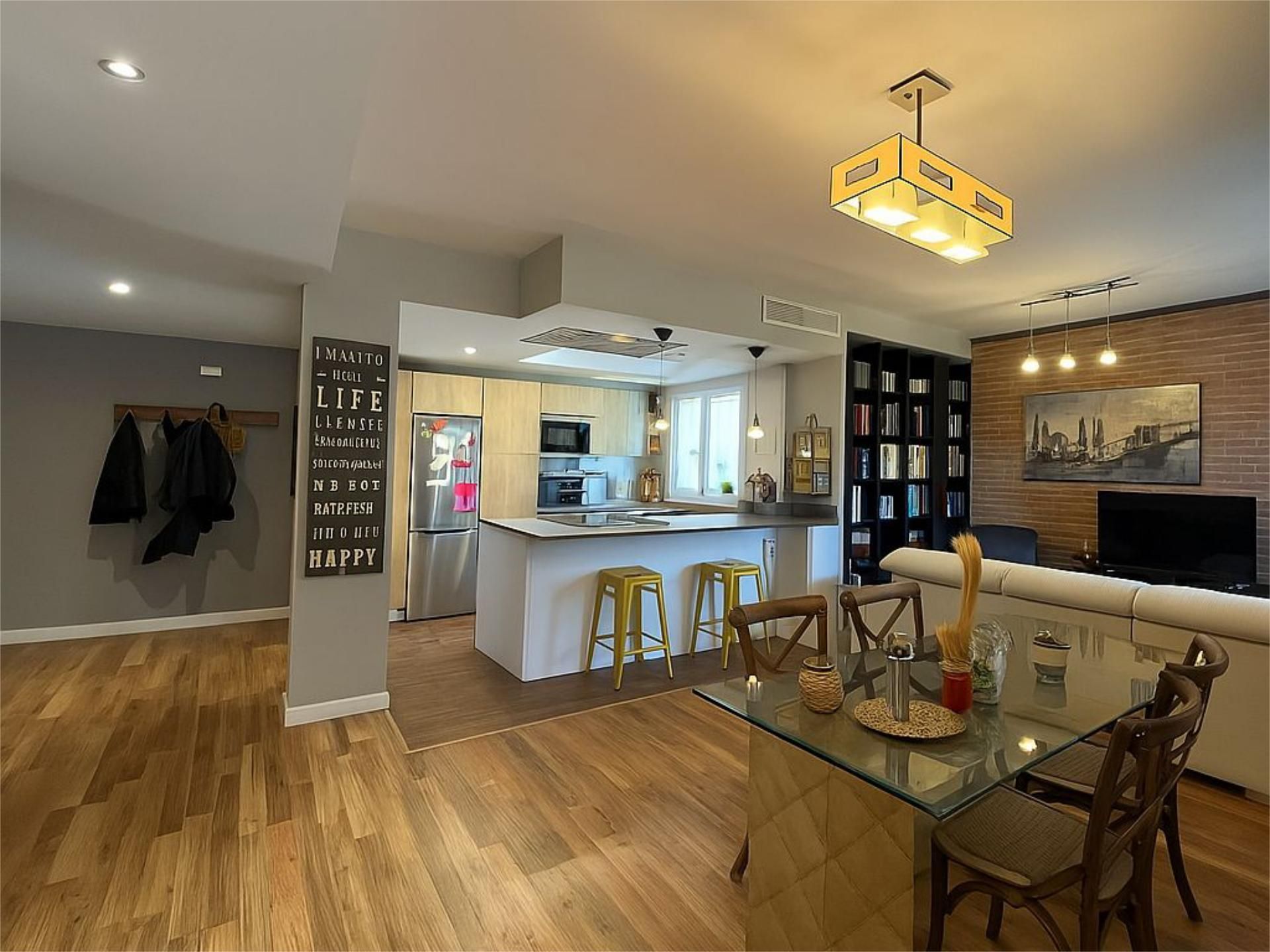 Kitchen of Flat for sale in Tomares  with Air Conditioner, Terrace and Swimming Pool