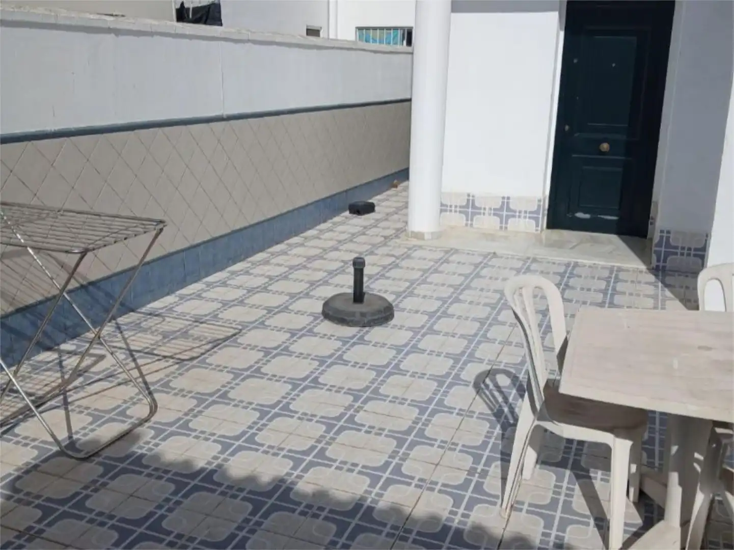 Terrassa de Casa adosada per a compartir en Puerto Real amb Moblat