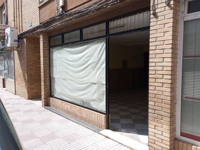 Local comercial en Venta en EX-105, 41 en Guareña