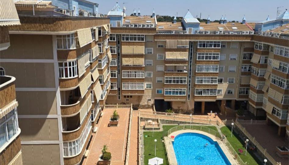 Foto 1 de Pis en venda a Calle Isla de Hierro, 6, Ruta de la Plata, Cáceres