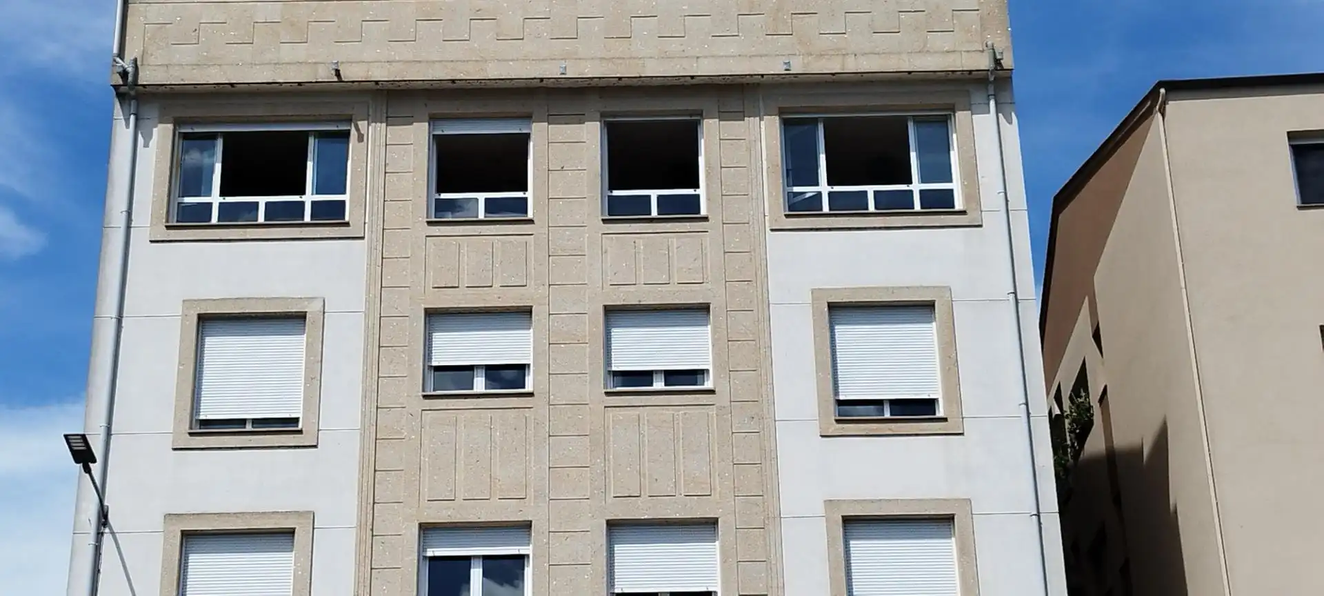 Piso en venta en Rúa Río Lor, Quiroga Vista exterior de Piso en venta en Quiroga con Calefacción, Parquet y Trastero