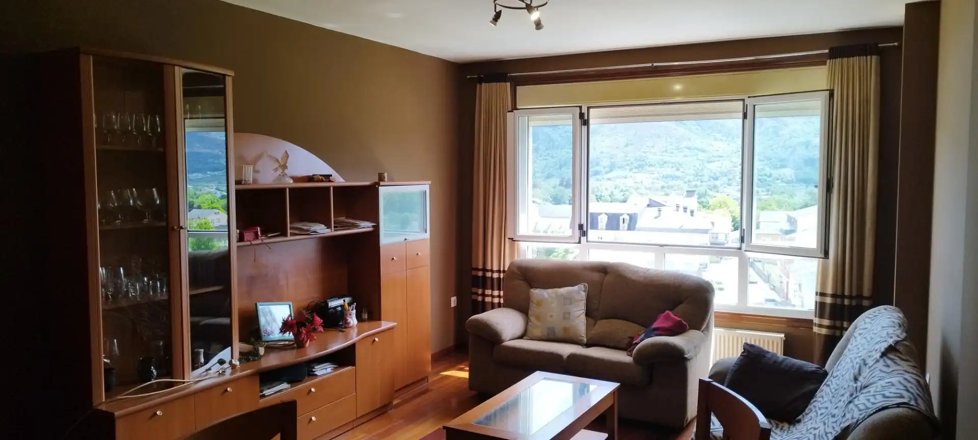Piso en venta en Rúa Río Lor, Quiroga Sala de estar de Piso en venta en Quiroga con Calefacción, Parquet y Trastero