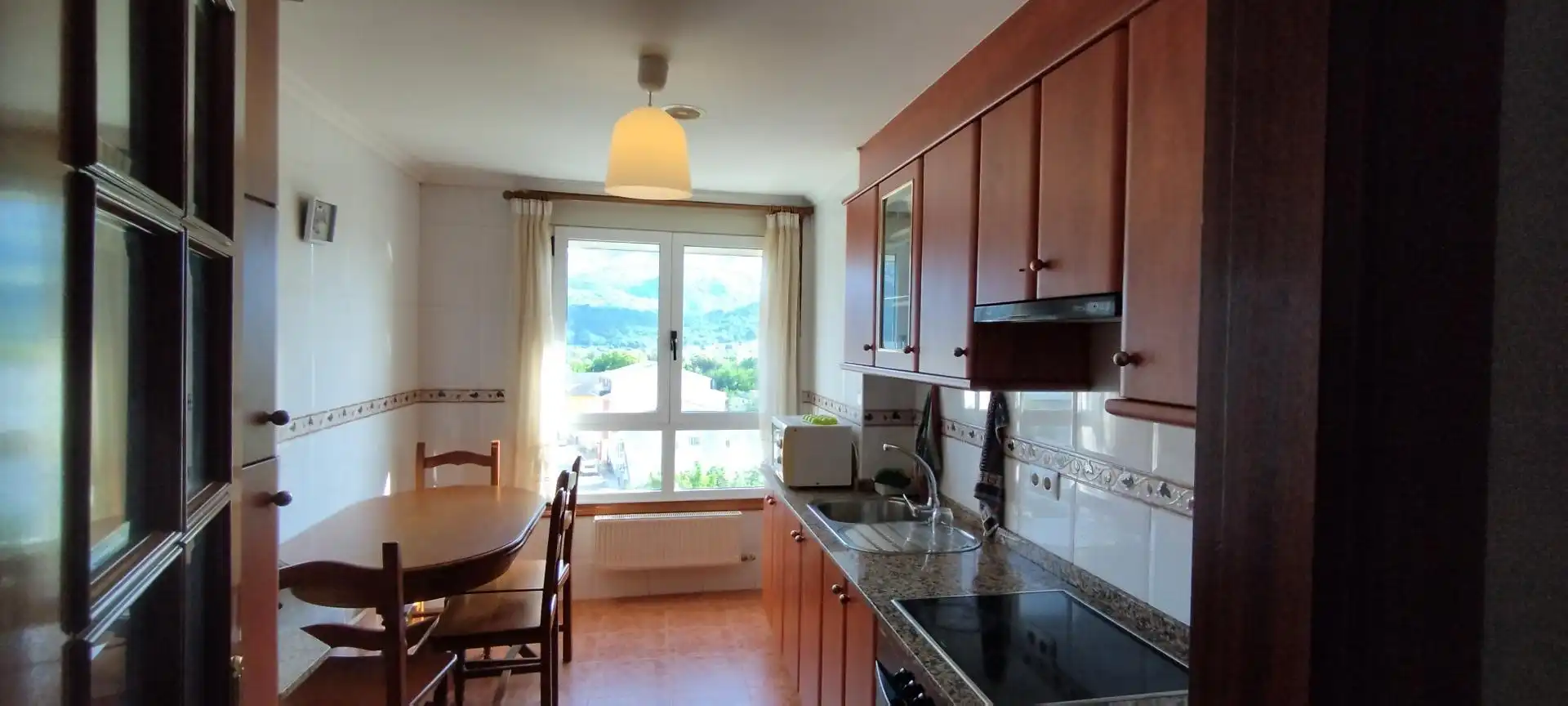 Piso en venta en Rúa Río Lor, Quiroga Cocina de Piso en venta en Quiroga con Calefacción, Parquet y Trastero