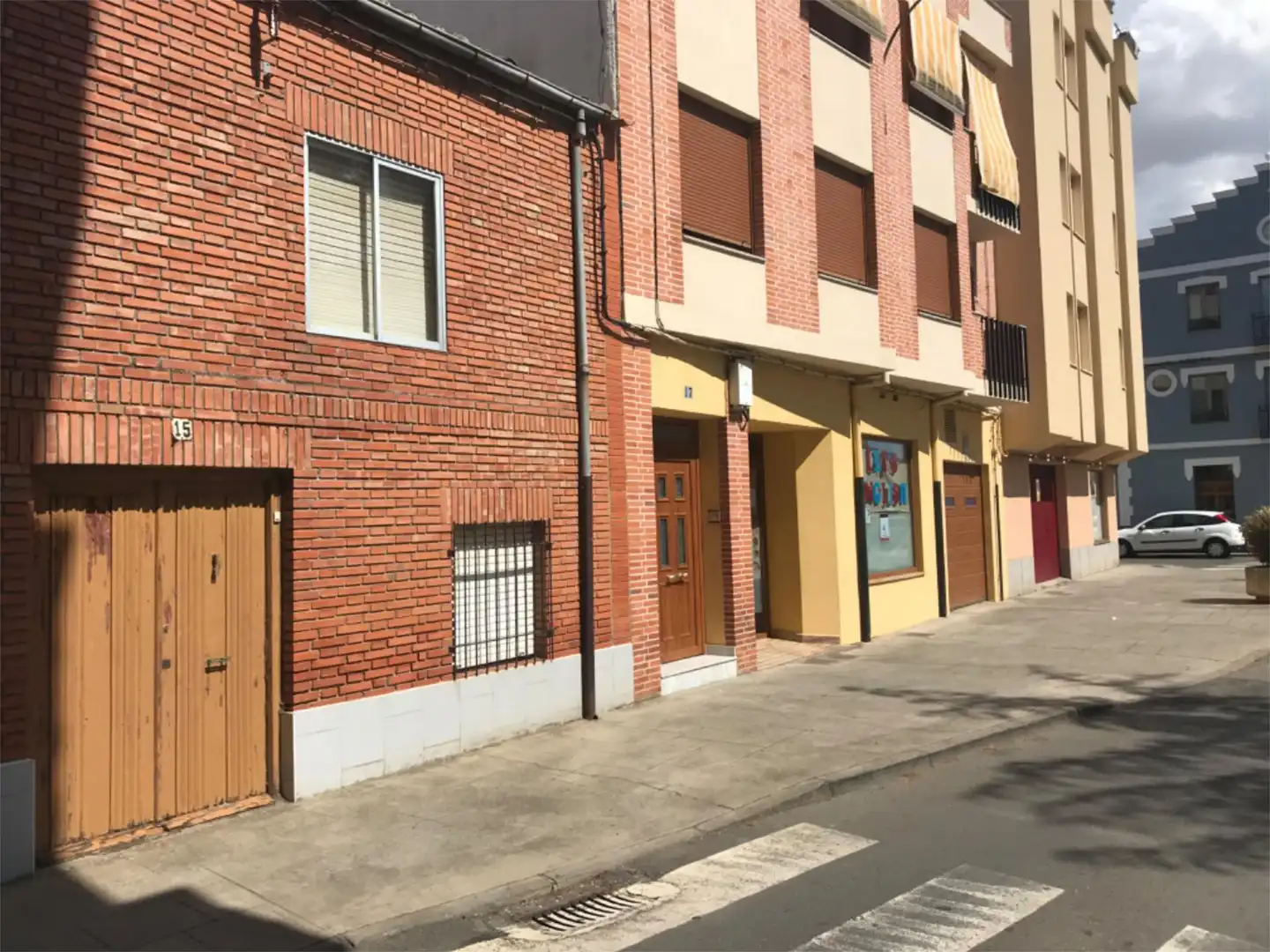 Einfamilien-Reihenhaus zum Verkauf in Calle la Seo, 15, Valencia de Don Juan Außenansicht von Einfamilien-Reihenhaus zum Verkauf in Valencia de Don Juan mit Heizung