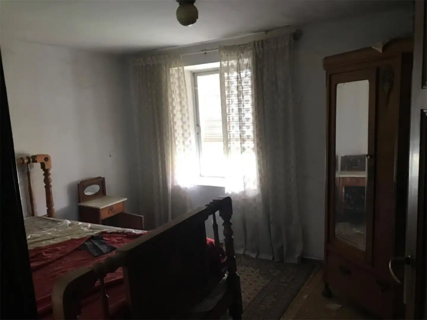 Einfamilien-Reihenhaus zum Verkauf in Calle la Seo, 15, Valencia de Don Juan Schlafzimmer von Einfamilien-Reihenhaus zum Verkauf in Valencia de Don Juan mit Heizung