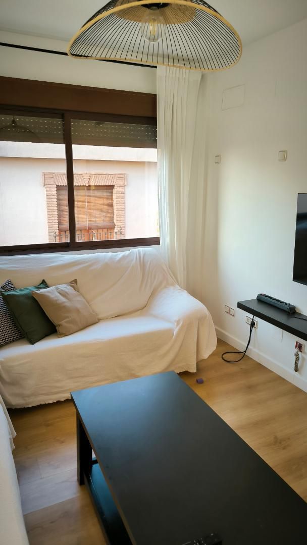 Dormitori de Pis en venda en Huétor Vega amb Aire condicionat, Calefacció i Parquet