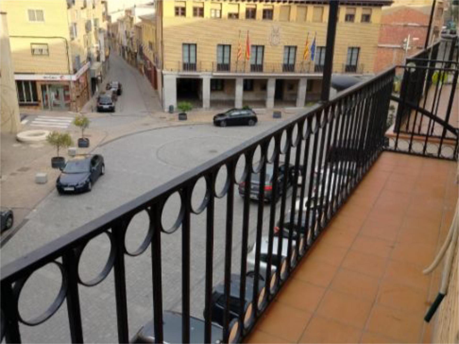 Balcony of Flat to share in Gallur  with Air Conditioner, Heating and Parquet flooring