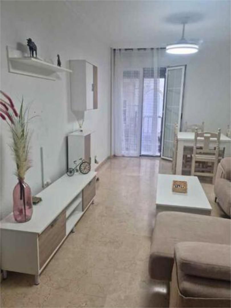 Wohnzimmer von Wohnung miete in San Bartolomé de la Torre mit Terrasse und Möbliert
