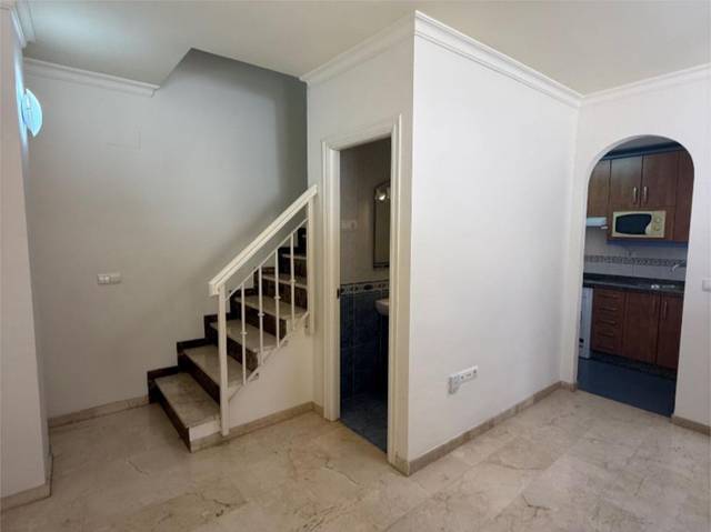 Piso en Alquiler en Calle Concepcion Arenal, 9 en Cortijo Torrequebrada