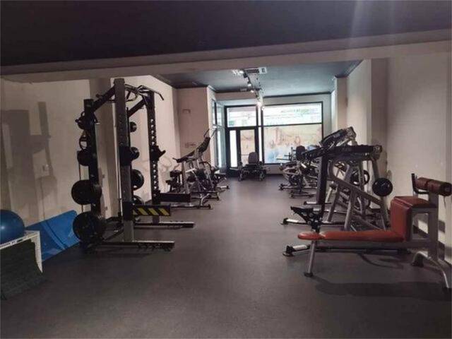 Local comercial en Alquiler en El Anglo