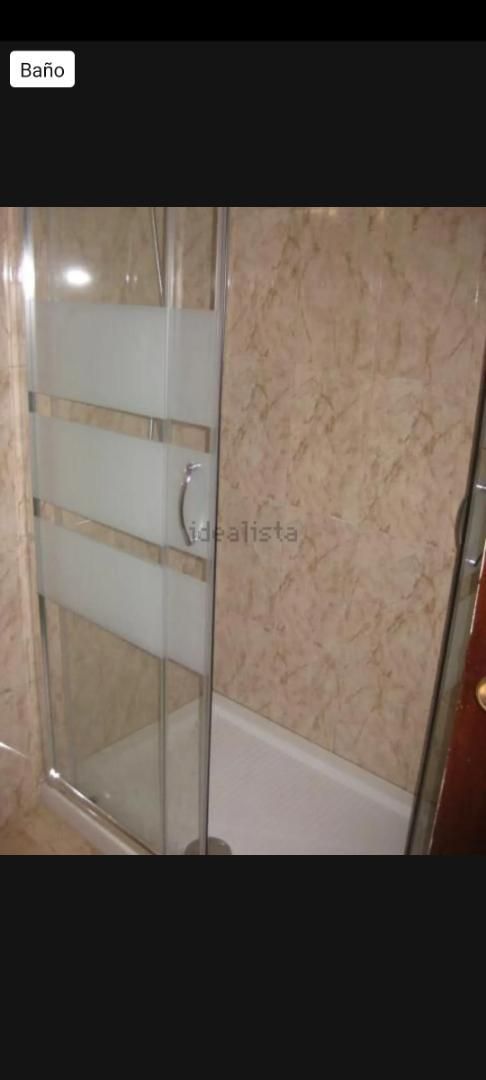 Bany de Pis de lloguer en Santander