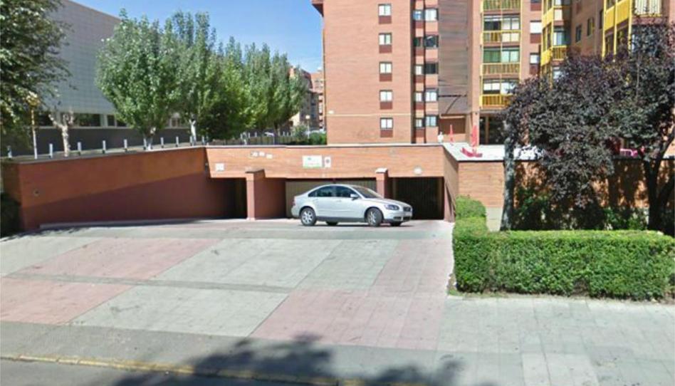 Garatge en venda a Calle Riosol, 5, El Soto, León - imatge 1 Foto 1 de Garatge en venda a Calle Riosol, 5, El Soto, León