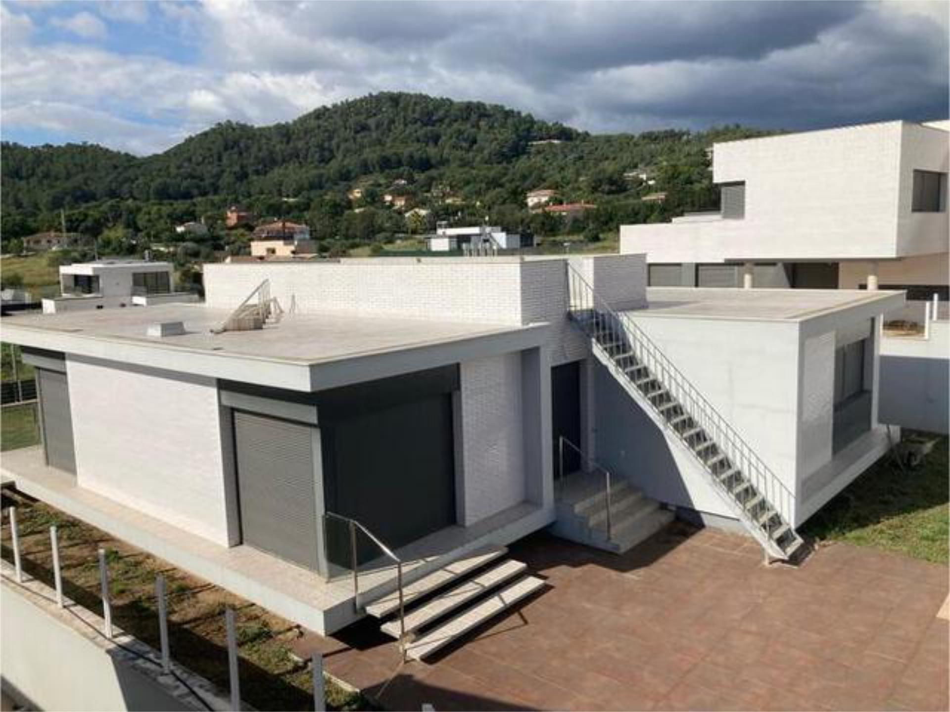 Vista exterior de Casa adosada en venda en Castellvell del Camp amb Calefacció, Jardí privat i Terrassa