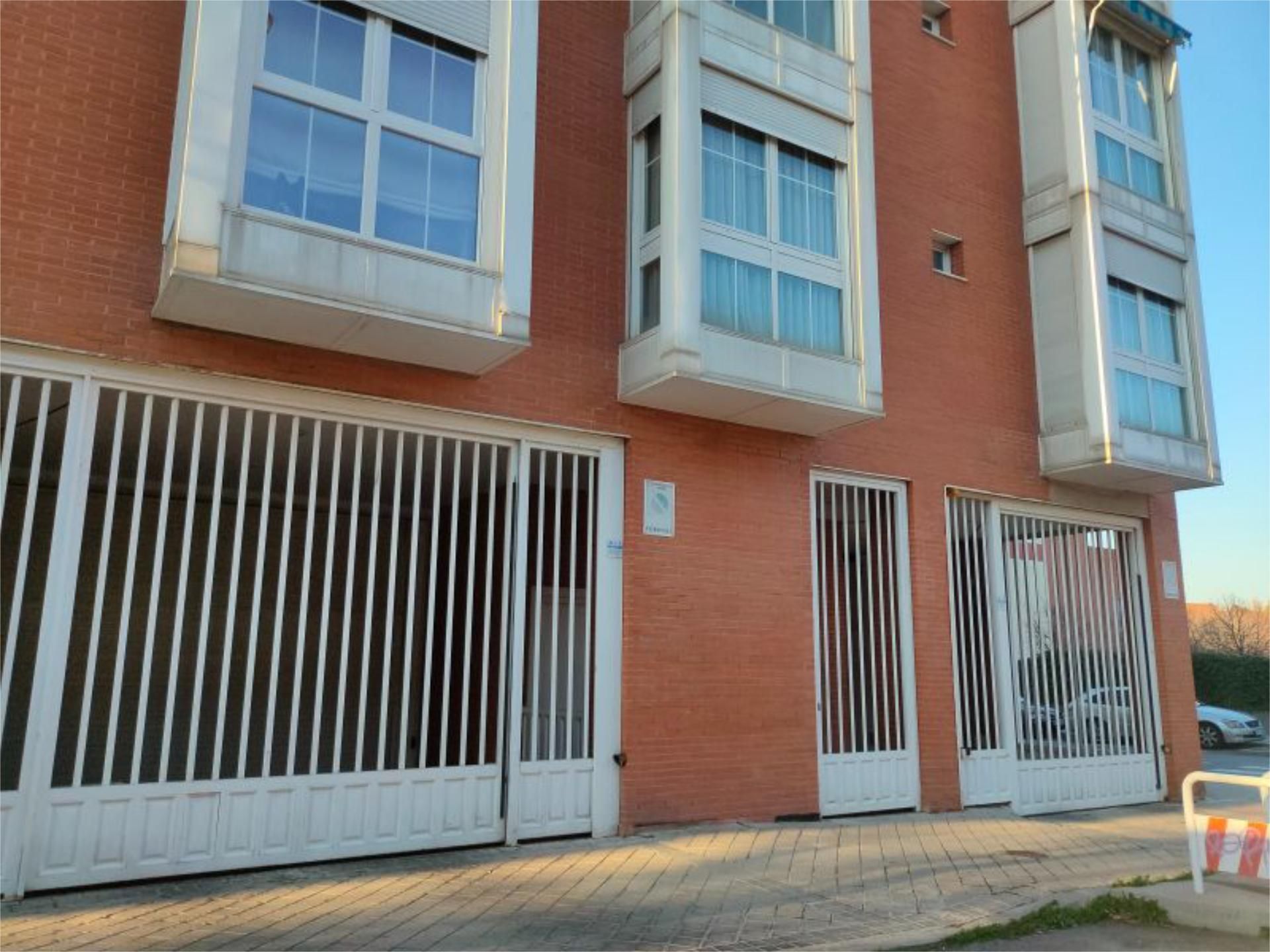 Exterior view of Box room to rent in  Madrid Capital