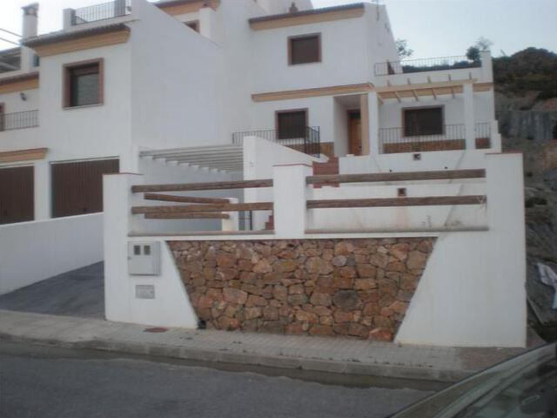 Vista exterior de Casa adosada en venda en Laujar de Andarax amb Jardí privat i Terrassa