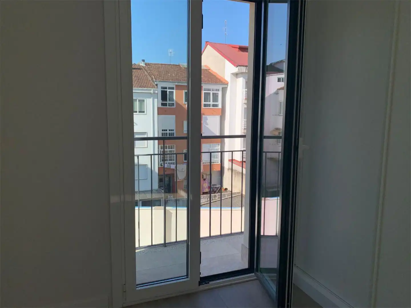 Wohnung zum Verkauf in Rúa Río Arenteiro, 1, Ventiun Terrasse von Wohnung zum Verkauf in Ourense Capital mit Heizung, Parkett und Terrasse