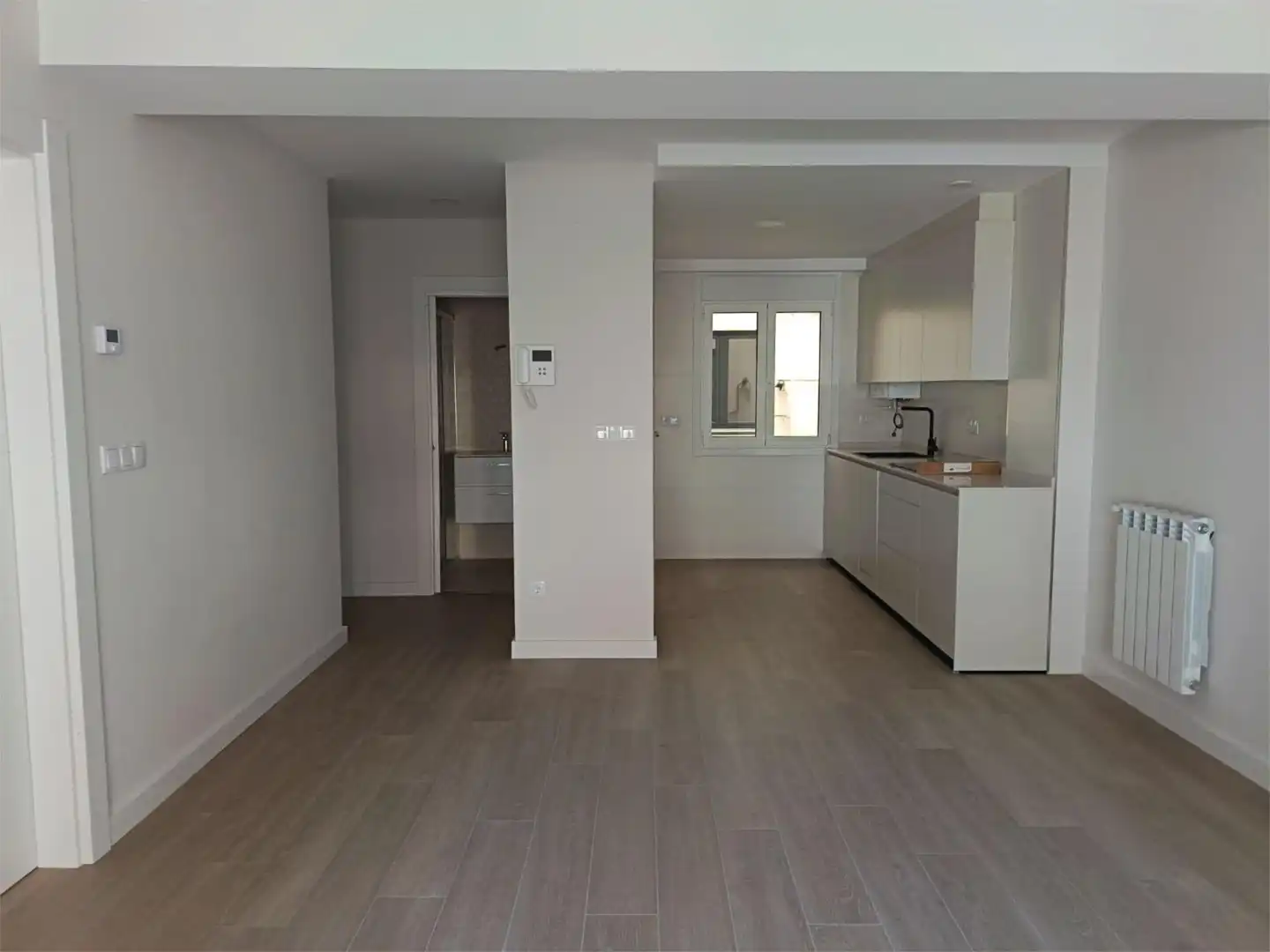 Wohnung zum Verkauf in Rúa Río Arenteiro, 1, Ventiun Schlafzimmer von Wohnung zum Verkauf in Ourense Capital mit Heizung, Parkett und Terrasse